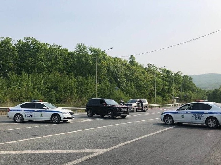 Во Владивостоке зафиксировали два взрыва в районе бухты Десантная